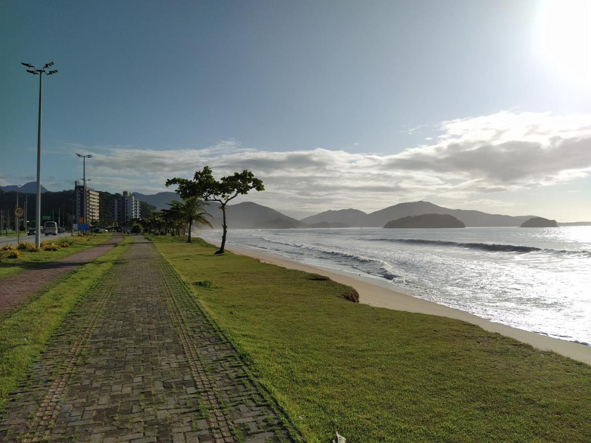 Caraguatatuba De Frente Para O Mar Exterior photo